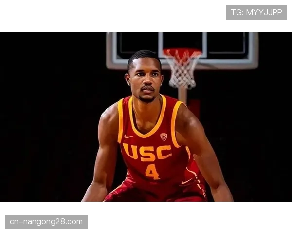 专访：年度最佳防守球员热门埃文·莫布利谈其休赛期针对换防能力的特训